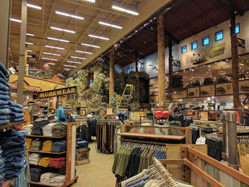 Shopping Mall «The Promenade Bolingbrook», reviews and photos, 631 E Boughton Rd, Bolingbrook, IL 60440, USA