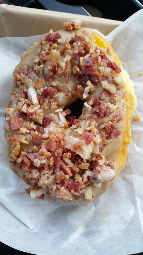 Donut Shop «The Donut Conspiracy», reviews and photos, 1971 E Beltline Ave NE #123, Grand Rapids, MI 49525, USA