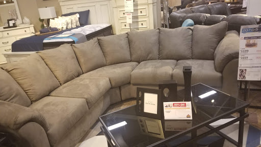 Furniture Store «Ashley HomeStore», reviews and photos, 80 Nardozzi Pl, New Rochelle, NY 10801, USA