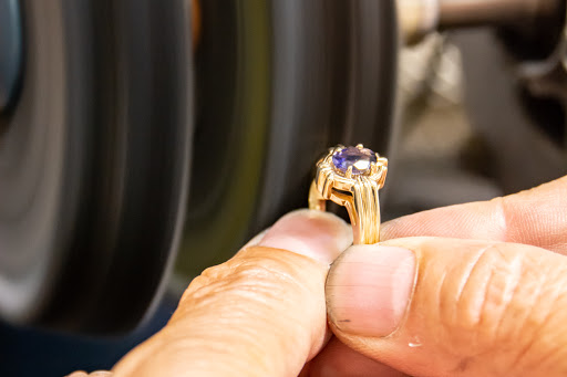 Pawn Shop «Alpha Gold Exchange Inc», reviews and photos, 2201 E Monument St, Baltimore, MD 21205, USA