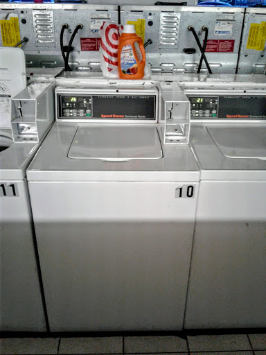 Laundromat «Town & Country Coin Laundry», reviews and photos, 2717 E Boulder St, Colorado Springs, CO 80909, USA