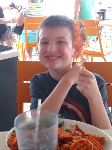 Italian Restaurant «Yacht Basin Eatery», reviews and photos, 122 Yacht Basin Dr, Southport, NC 28461, USA