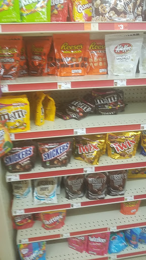 Dollar Store «FAMILY DOLLAR», reviews and photos, 585 Hazard Ave, Enfield, CT 06082, USA