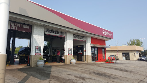 Oil Change Service «Jiffy Lube», reviews and photos, 556 S Green Bay Rd, Waukegan, IL 60085, USA