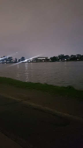 Park «Lake Park», reviews and photos, 2100-2198 Lee St, Des Plaines, IL 60018, USA