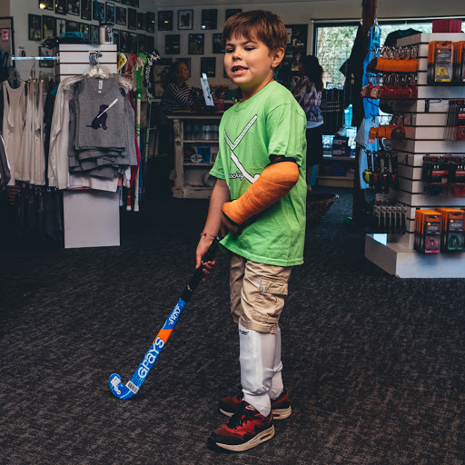 Sporting Goods Store «Just Her Sports», reviews and photos, 3700 Greenbriar Dr, Houston, TX 77098, USA