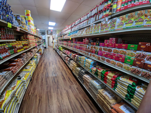 Grocery Store «Mediterranean Oasis Mart», reviews and photos, 357 E Bailey Rd, Naperville, IL 60477, USA