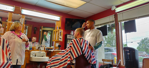 Barber Shop «Antique Barbershop», reviews and photos, 12290 SW Main St #2a, Tigard, OR 97223, USA