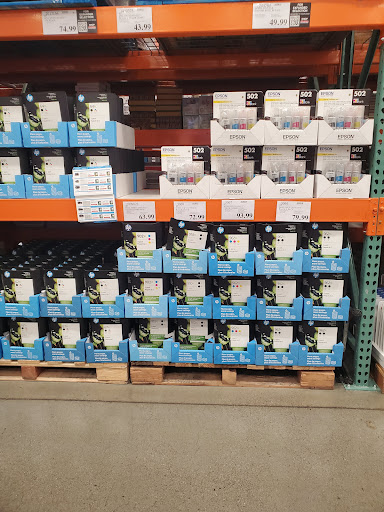 Warehouse store «Costco Wholesale», reviews and photos, 3801 Pelandale Ave, Modesto, CA 95356, USA