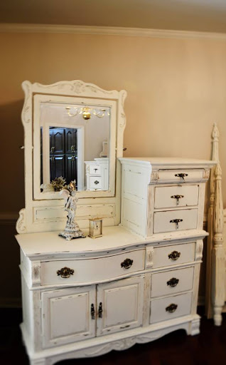 Furniture Store «Picked Painted and Prayed», reviews and photos, 22407 Gordon Rd, Fredericksburg, VA 22407, USA