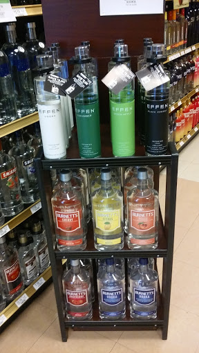 Liquor Store «Publix Liquors Cornerstone Plaza», reviews and photos, 5645 N Atlantic Ave #101, Cocoa Beach, FL 32931, USA