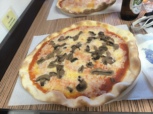 Casa della pizza 2.0 in Toscolano Maderno, Provincia di Brescia