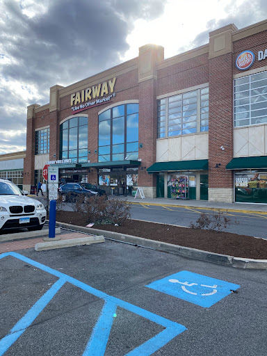 Supermarket «Fairway Market Pelham», reviews and photos, 847 Pelham Pkwy, Pelham, NY 10803, USA