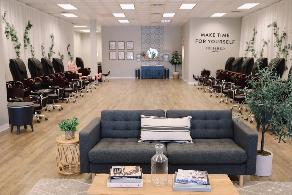 Polished Salon 38017