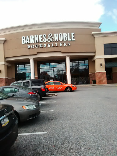 Book Store «Barnes & Noble», reviews and photos, 58 S 32nd St, Camp Hill, PA 17011, USA