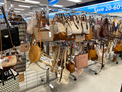 Clothing Store «Ross Dress for Less», reviews and photos, 1425 E Hallandale Beach Blvd, Hallandale Beach, FL 33009, USA