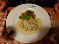 Sauce aux champignons du Restaurant de spécialités alsaciennes Winstub Le Freiberg Restaurant Obernai - n°7