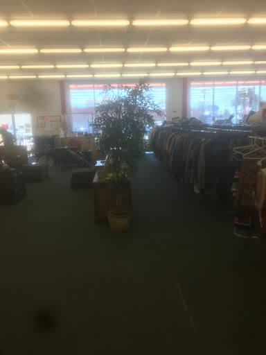 Thrift Store «Salvation Army», reviews and photos