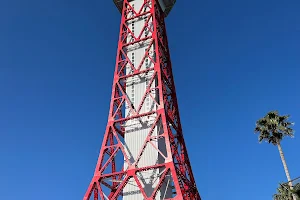 Hakata Port Tower image