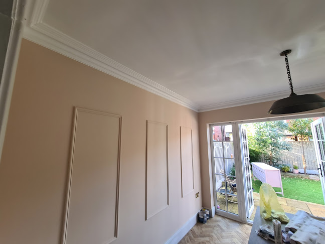 Hale Decor Services - Manchester