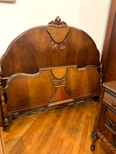 Antique Furniture Store «Every Now & Then Antique Furniture Mall», reviews and photos, 430 W Benson St, Cincinnati, OH 45215, USA