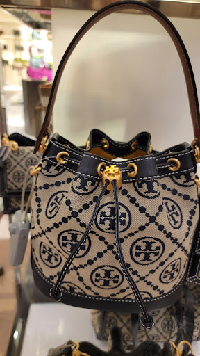 Department Store «Nordstrom Tysons Corner Center», reviews and photos, 8075 Tysons Corner Center, McLean, VA 22102, USA