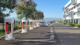 Tesla Supercharger Saint-Julien-en-Genevois