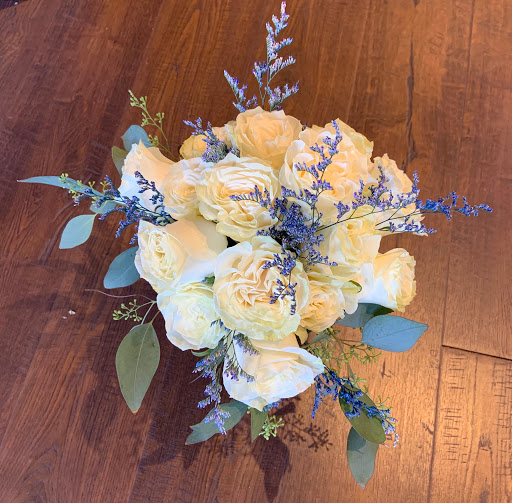 Florist «Cameron Park Florist», reviews and photos, 3300 Coach Ln, Shingle Springs, CA 95682, USA