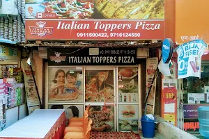 Italian Toppers Pizza image