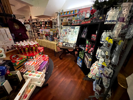 Grocery Store «Old Wethersfield Country Store», reviews and photos, 221 Main St, Wethersfield, CT 06109, USA