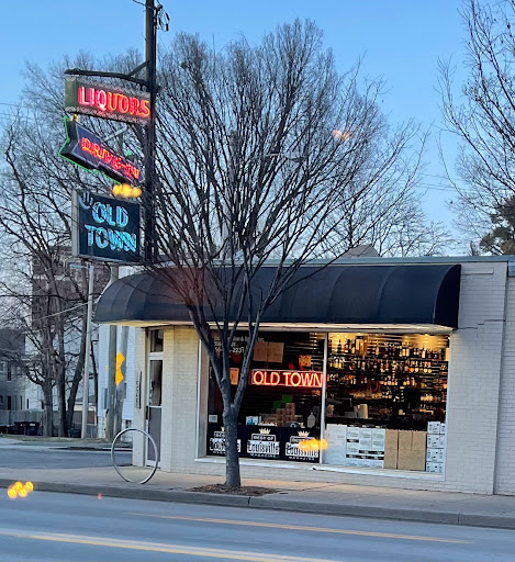 Liquor Store «Old Town Liquors», reviews and photos, 1529 Bardstown Rd, Louisville, KY 40205, USA