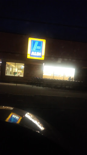 Supermarket «ALDI», reviews and photos, 407 S Lowry St, Smyrna, TN 37167, USA