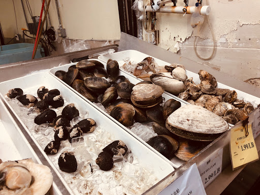 Asian Grocery Store «Viet Hoa Food Market», reviews and photos, 7100 Preston Hwy # 107, Louisville, KY 40219, USA