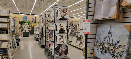 Craft Store «Hobby Lobby», reviews and photos, 6130 NW Barry Rd, Kansas City, MO 64154, USA