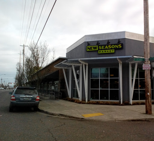 Grocery Store «New Seasons Market Arbor Lodge», reviews and photos, 6400 N Interstate Ave, Portland, OR 97217, USA