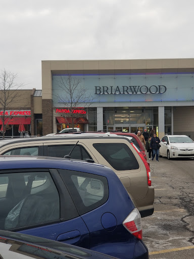 Shopping Mall «Briarwood Mall», reviews and photos, 100 Briarwood Cir, Ann Arbor, MI 48108, USA