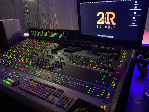 Logo da empresa - 2R Estúdio