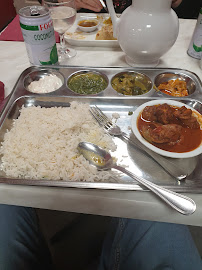 Curry du Restaurant sud-indien Yaliny Fast Food Indien à Rouen - n°3