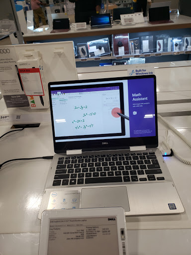 Electronics Store «Best Buy», reviews and photos, 610 Exterior Street, Bronx, NY 10451, USA