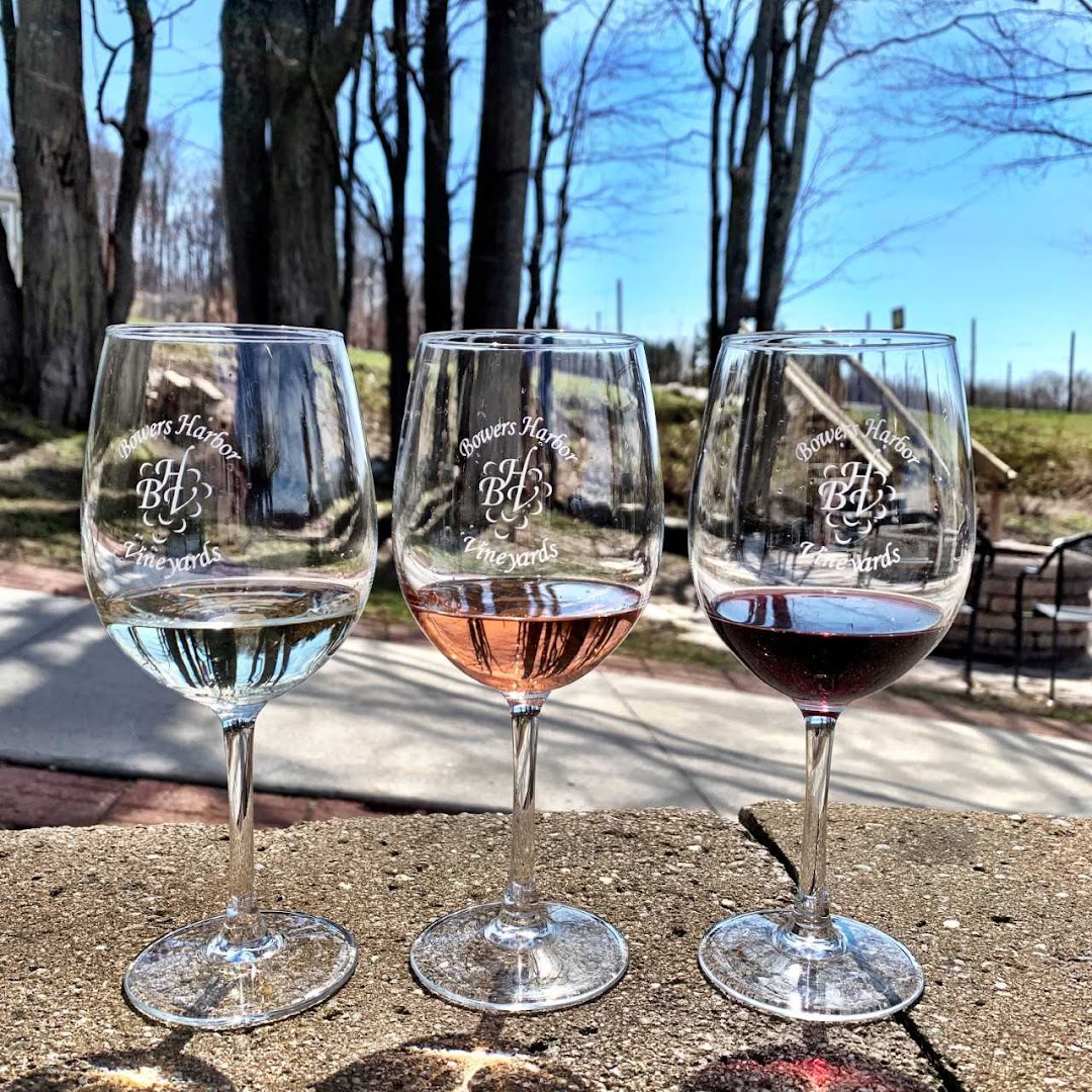 Bowers Harbor Vineyards