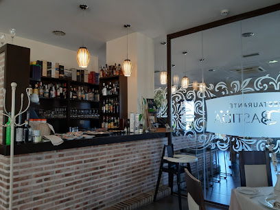 Restaurante La Bastida - C. Tempranillo, 2, 45004 Toledo, Spain