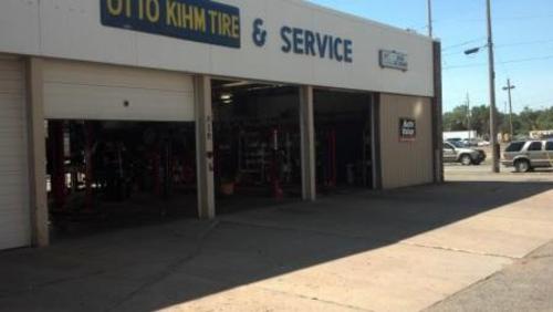 Auto Repair Shop «Otto Kihm Auto & Tire Service», reviews and photos, 425 E Vine St, Kalamazoo, MI 49001, USA