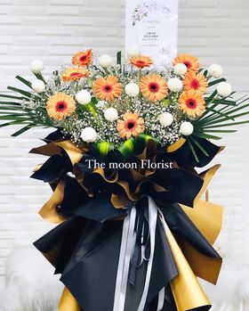 The Moon Florist