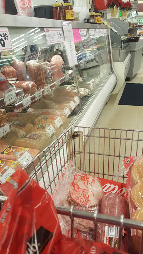 Grocery Store «Andover Sparkle Market», reviews and photos, 97 Public Sq, Andover, OH 44003, USA