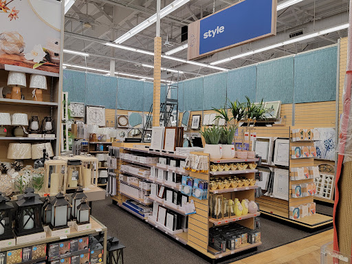 Department Store «Bed Bath & Beyond», reviews and photos, 7497 N Blackstone Ave, Fresno, CA 93720, USA