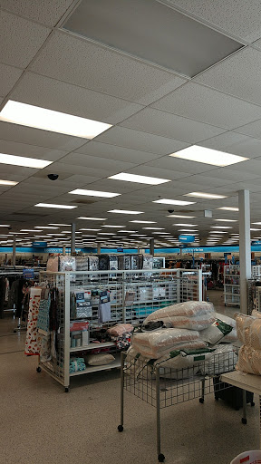 Clothing Store «Ross Dress for Less», reviews and photos, 352 S College Rd, Wilmington, NC 28403, USA