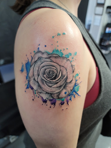 Explore narrow tattoo ideas, creative tattoo ideas in Harriman, available at Sunbright Tattoo Factory