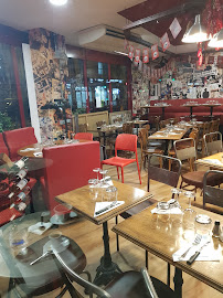 Atmosphère du Restaurant français Chez Papa Asnières à Asnières-sur-Seine - n°16