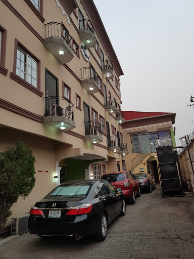 Hadmof Inn, 21 Moore Rd, Yaba, Lagos, Nigeria, Water Park, state Lagos