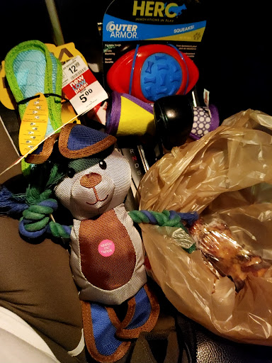 Pet Supply Store «Petco Animal Supplies», reviews and photos, 430 N Euclid St, Anaheim, CA 92801, USA